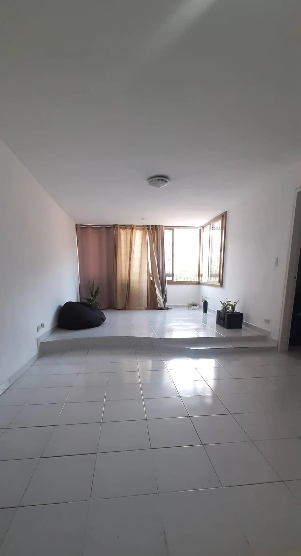 Venta Apto. en Urb. La Trigaleña, con hermosa vista a la montaña - Foto 3