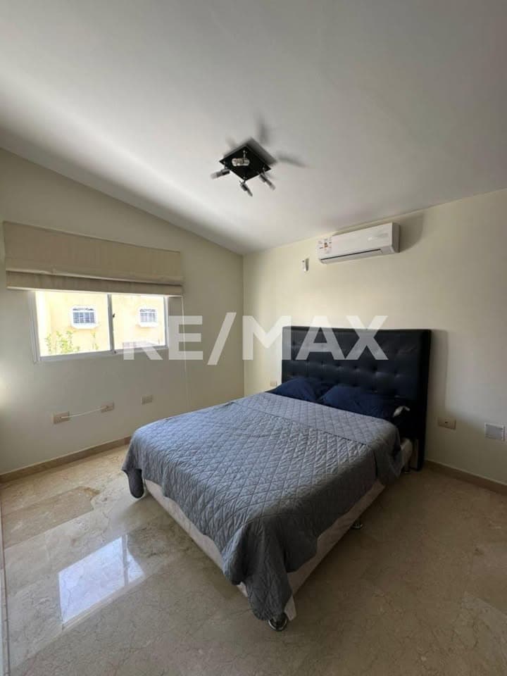 Casa townhouse en alquiler, villa zona norte, amoblado - Foto 3