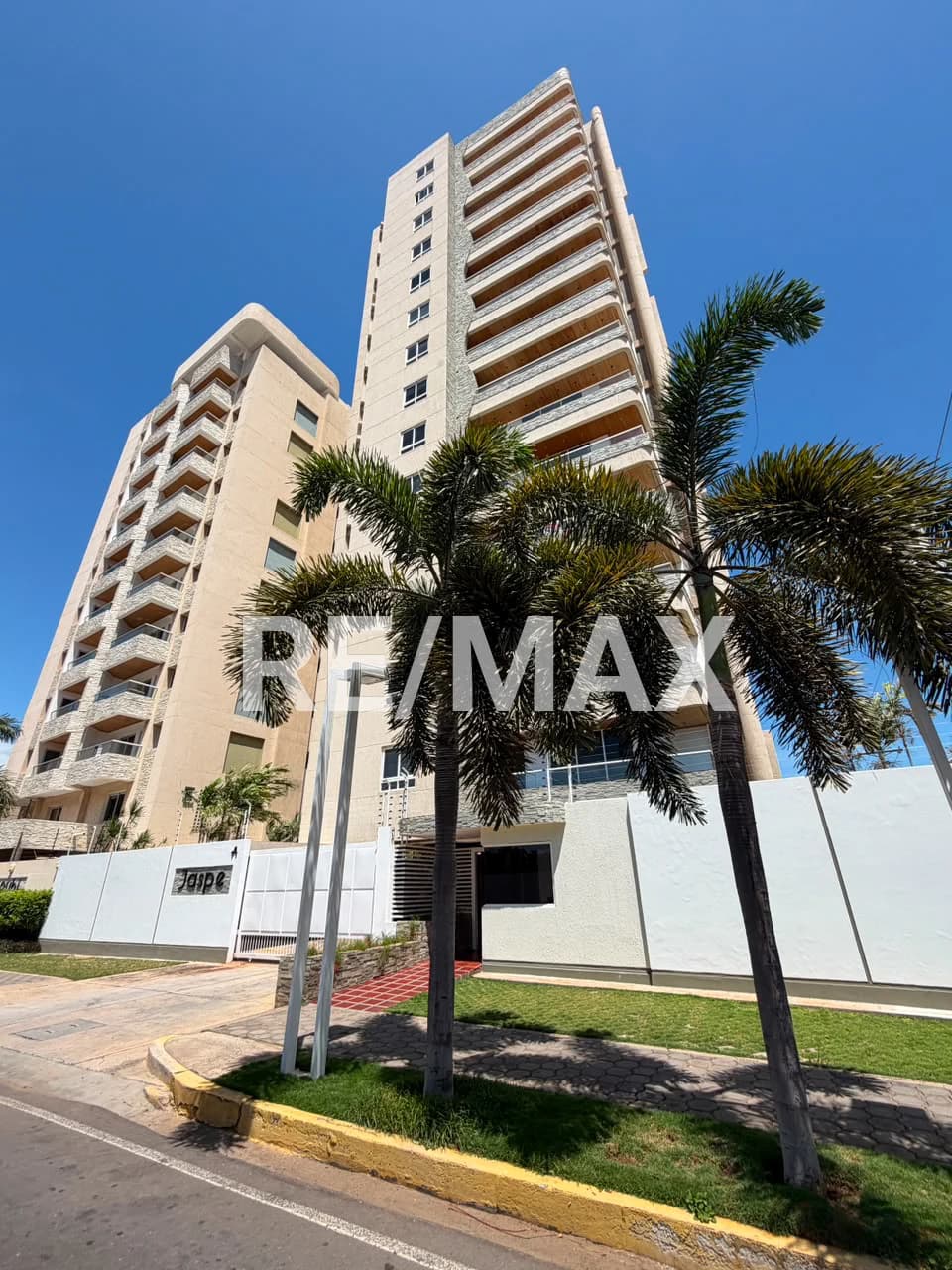 Apartamento Edif. Jaspe Av. 8 Santa Rita, Remax Millenium - Foto 1