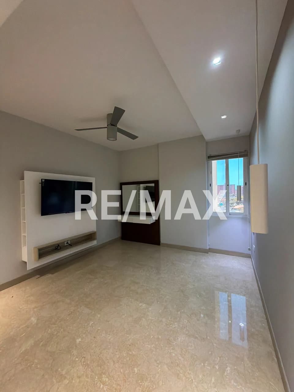 Apartamento Edif. Jaspe Av. 8 Santa Rita, Remax Millenium - Foto 4