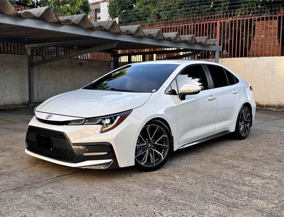 Toyota Corolla SE 2021 - Foto 1