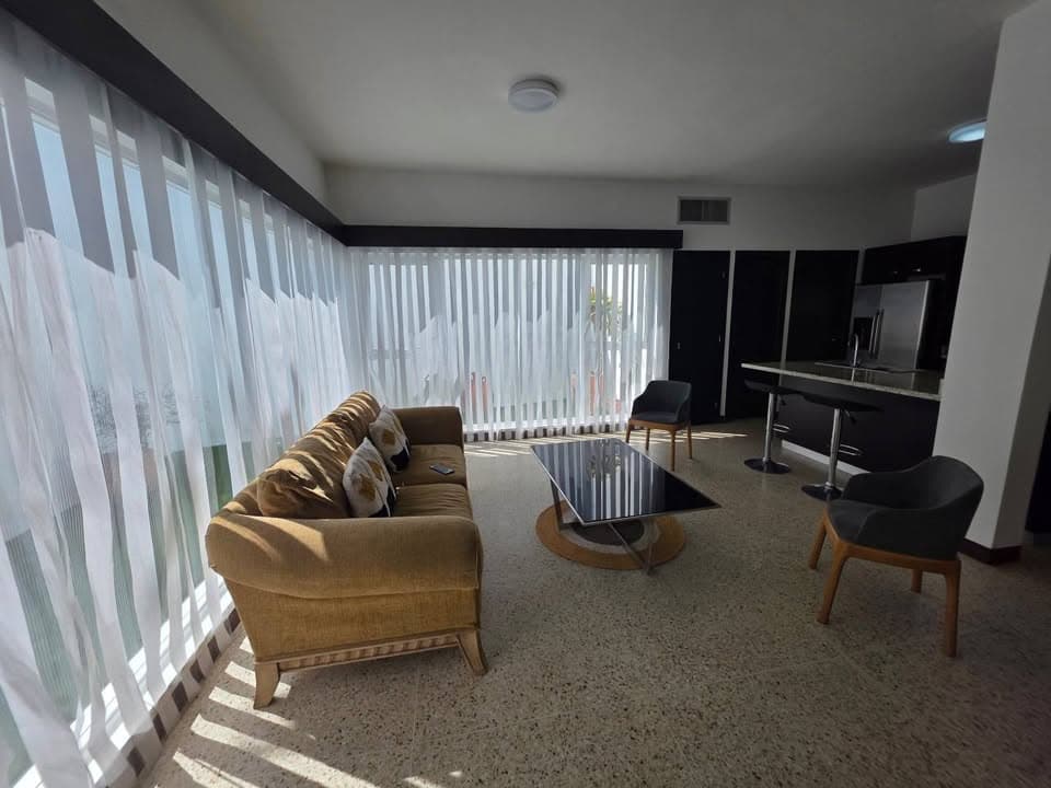 CASA EN ALQUILER EN URB. CANTA SUR - Foto 3